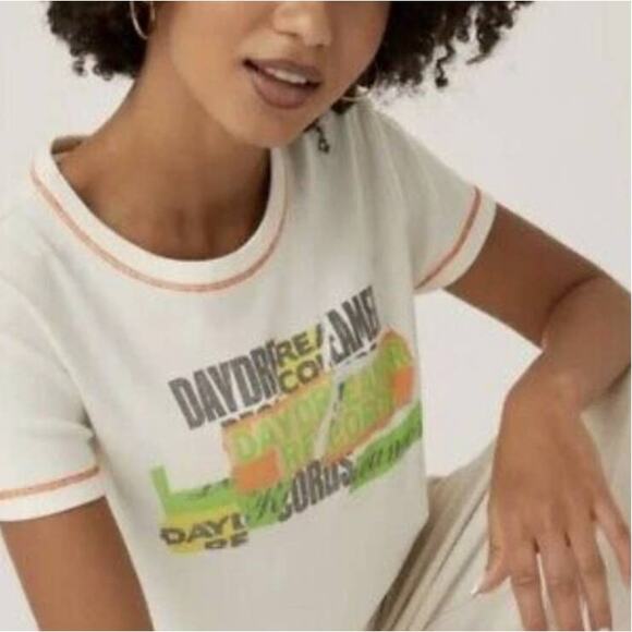 Daydreamer Ransom Note Shrunken Tee Graphic Band Records Vintage White 1X NWT - Picture 3 of 8